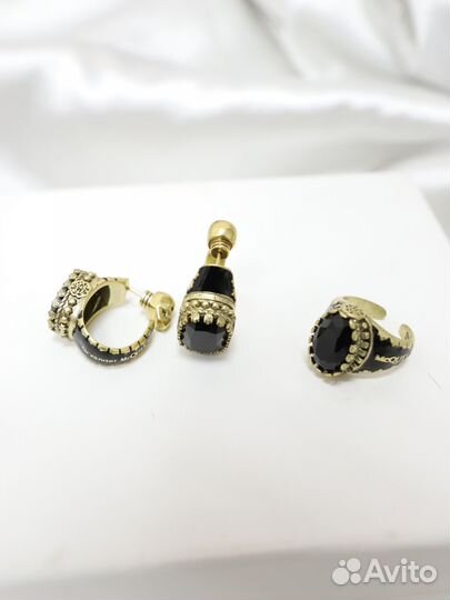 Alexander mcqueen серьги