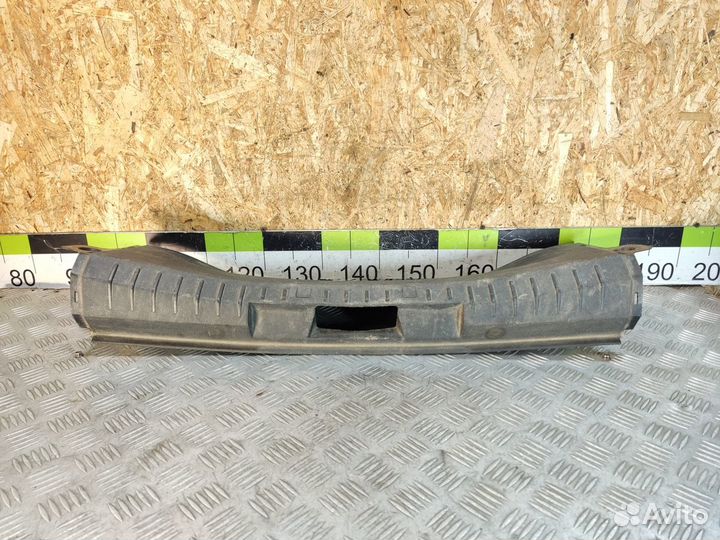 Обшивка багажника Ford Focus 2005-2008