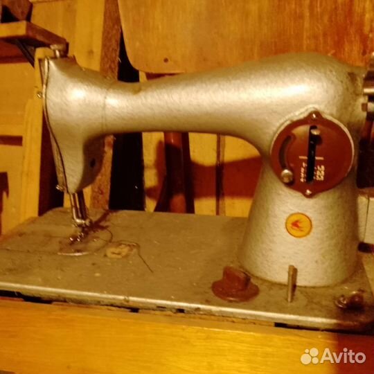 Швейная машина чайка