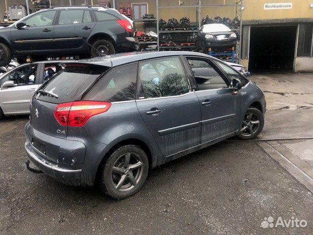 Разбор на запчасти Citroen C4 Picasso 2006-2013