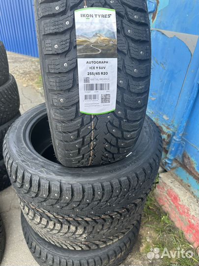 Ikon Tyres Autograph Ice 9 SUV 255/45 R20 105T