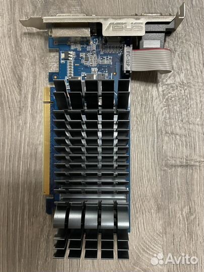 Видеокарта Geforce GT210