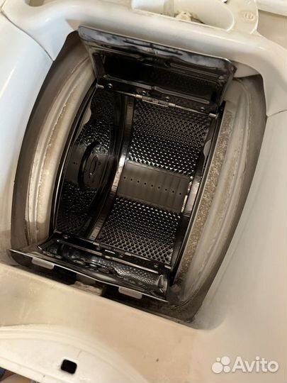 Стиральная машина с вертикальной загрузкой