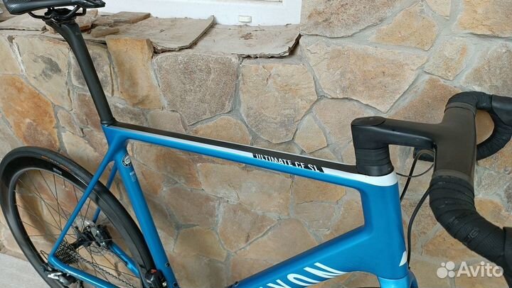 Canyon Ultimate CF SL Di2 Disc Aero 8.0