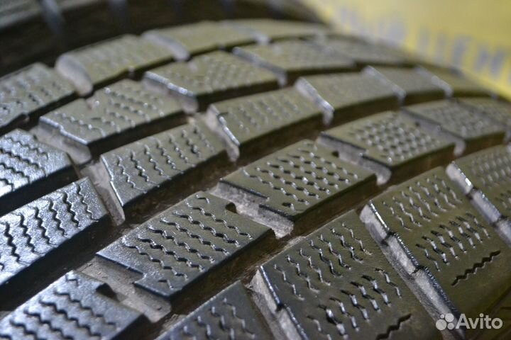 Dunlop Winter Maxx WM01 205/55 R16