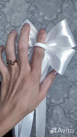 Бант для волос