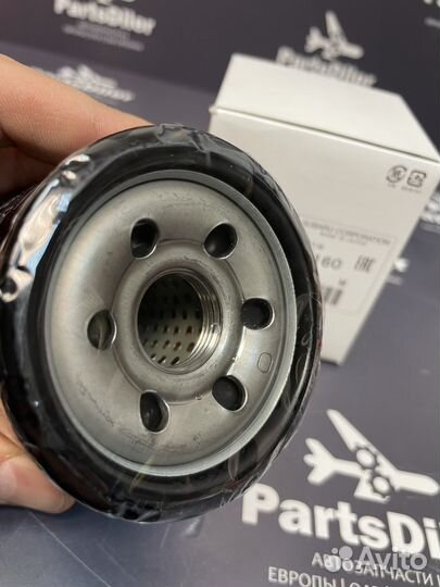 Фильтр масляный 15208AA160 Subaru