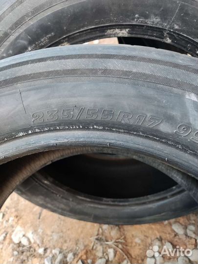 Kumho 722 235/55 R17
