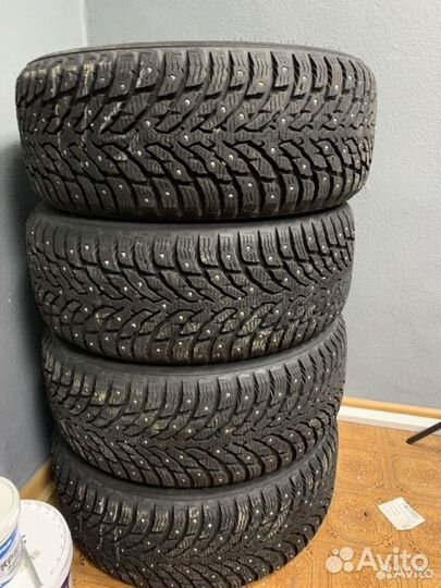 Nokian Tyres Hakkapeliitta 9 225/50 R17 98T
