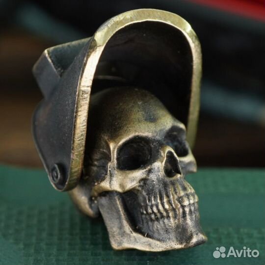 Бусина Темляк Брелок Сварщик Маска Зомби Череп