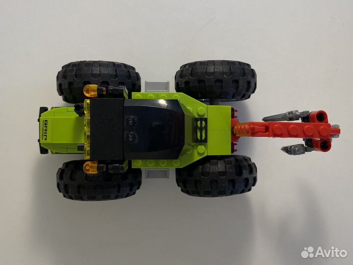 Lego Трактор