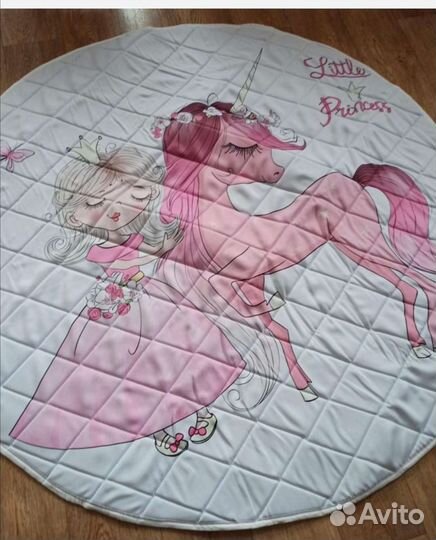 Коврик в детскую комнату