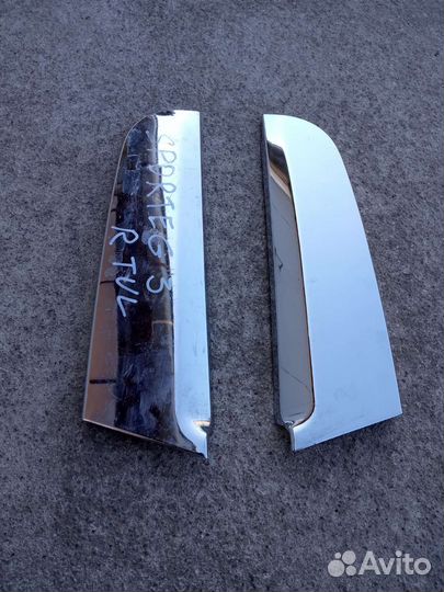 KIA Sportage 3 накладка задней двери