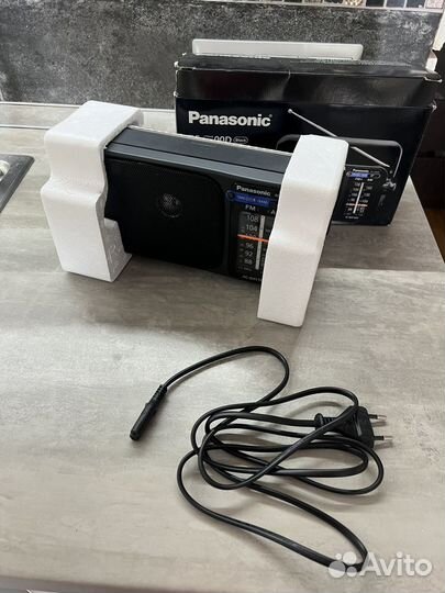 Panasonic rf-2400d новый