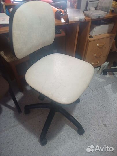 Компьютерное кресло