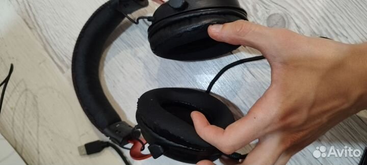 Наушники HyperX Cloud II