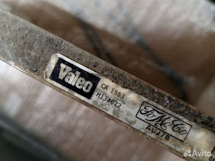 Радиатор кондиционера Volvo xc90 1