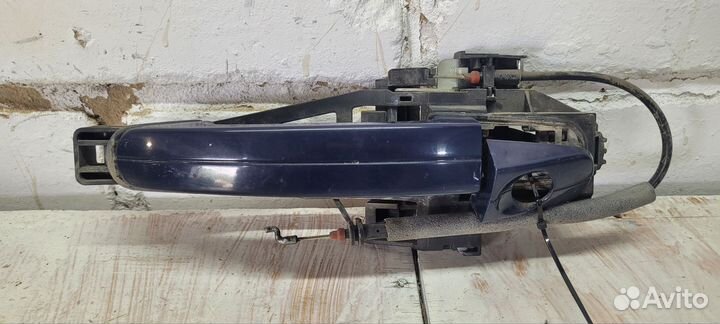 Ручка наружняя передняя левая Ford Focus 3