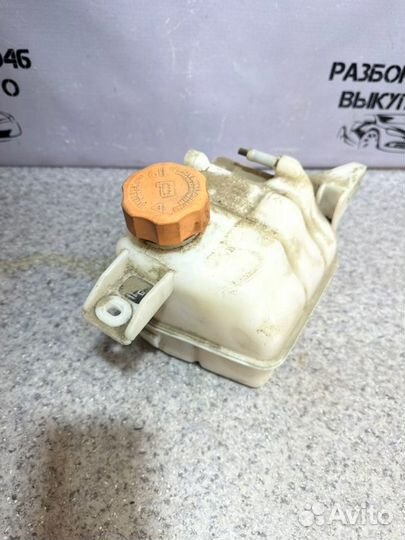 Расширительный бачок Chevrolet Captiva C140 2.2 TD