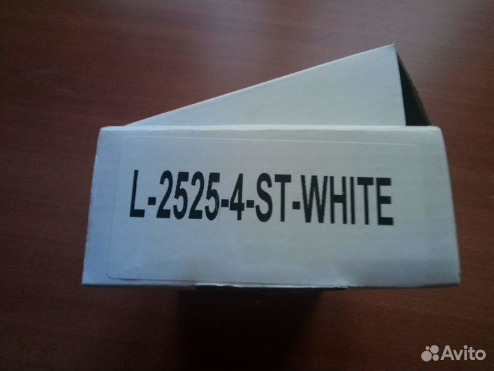 Дистанционные держатели LED L-2525-ST-W