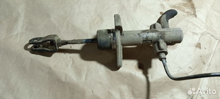 Главный цилиндр сцепления Chevrolet Aveo T200