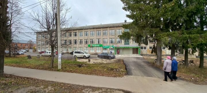 Торговая площадь, 280 м²