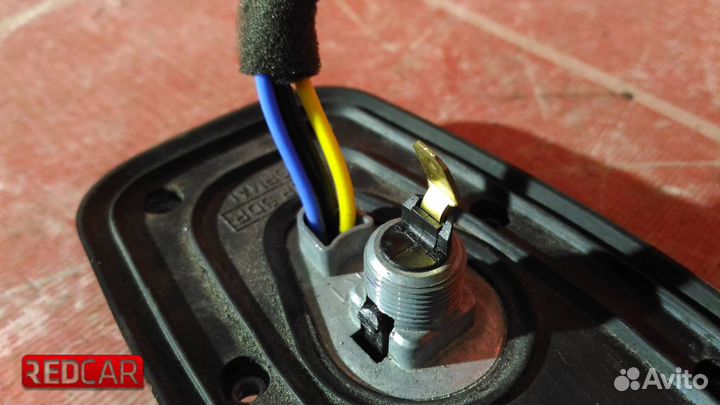 Антенна штыревая автомагнитолы Kia Rio 4 (17)