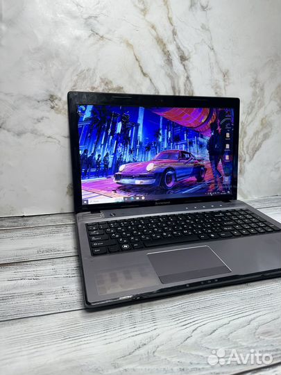 Ноутбук lenovo i5/8озу/ssd/gt520m