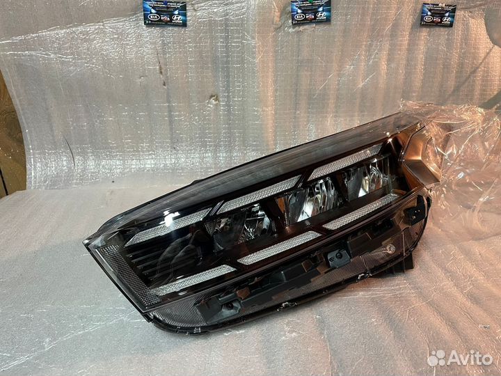 Фара левая KIA cerato 4 LED NEW