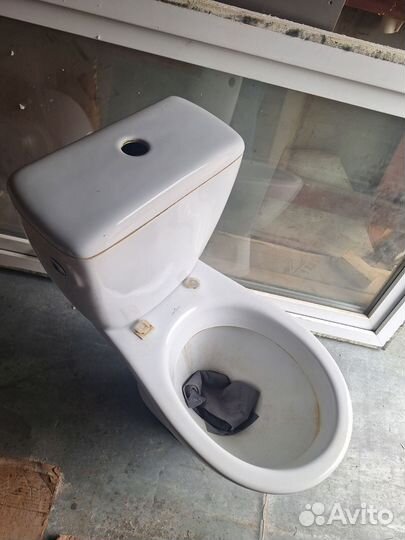 Унитаз с бачком бу