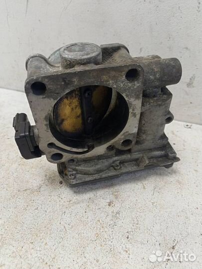 Дроссельная заслонка