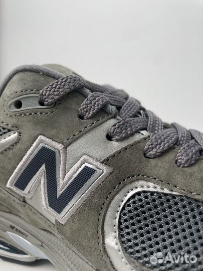 Кроссовки new balance 2002r