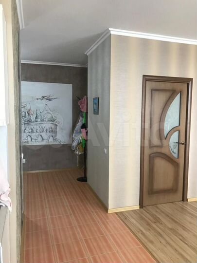 2-к. квартира, 77 м², 2/10 эт.