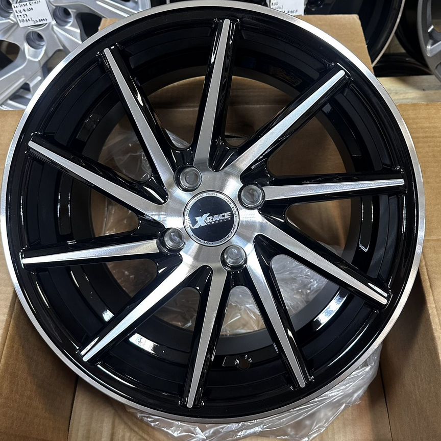 Литые диски X-Race AF-03 7×R16 4×100