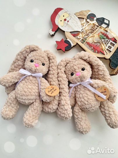 Заяц вязаный