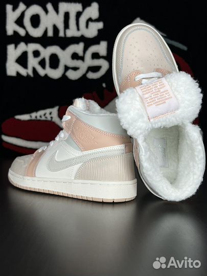 Кроссовки Nike Air Jordan 1 mid зима