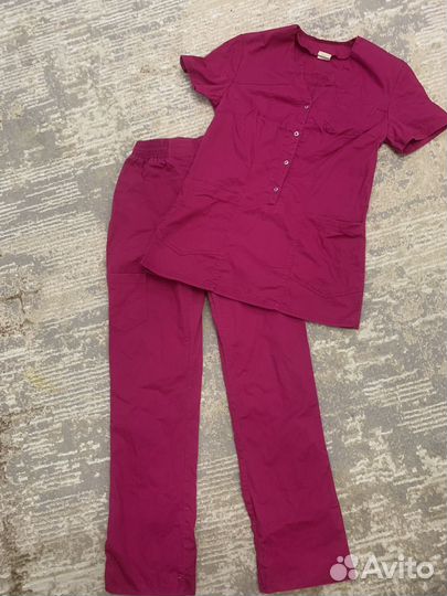 Медицинский костюм