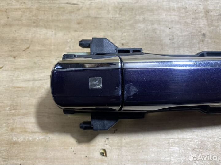 Ручка наружная Mercedes W210 R133