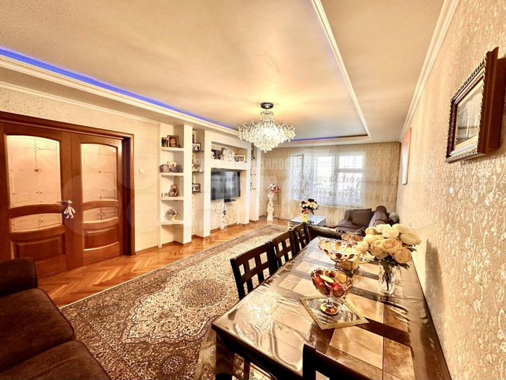 3-к. квартира, 125 м², 1/5 эт.