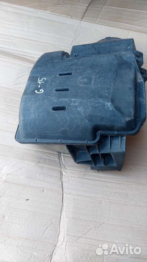 Корпус воздушного фильтра. Nissan Almera G15