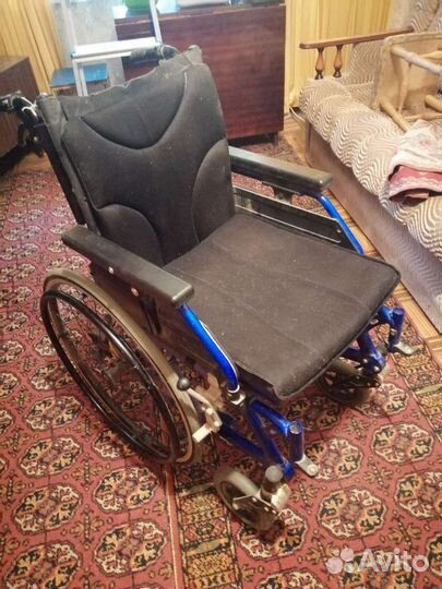 Инвалидная коляска складная бу