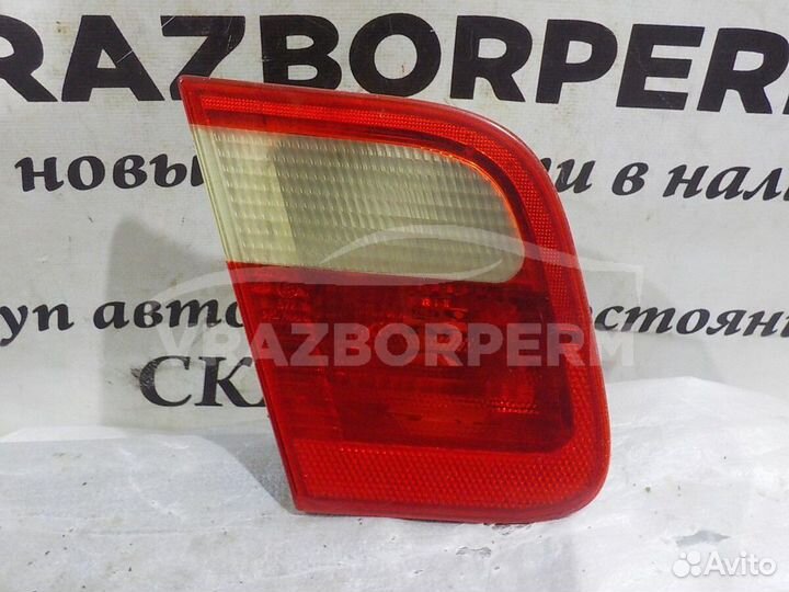 Фонарь задний левый внутренний (в крышку) BMW 3-Se