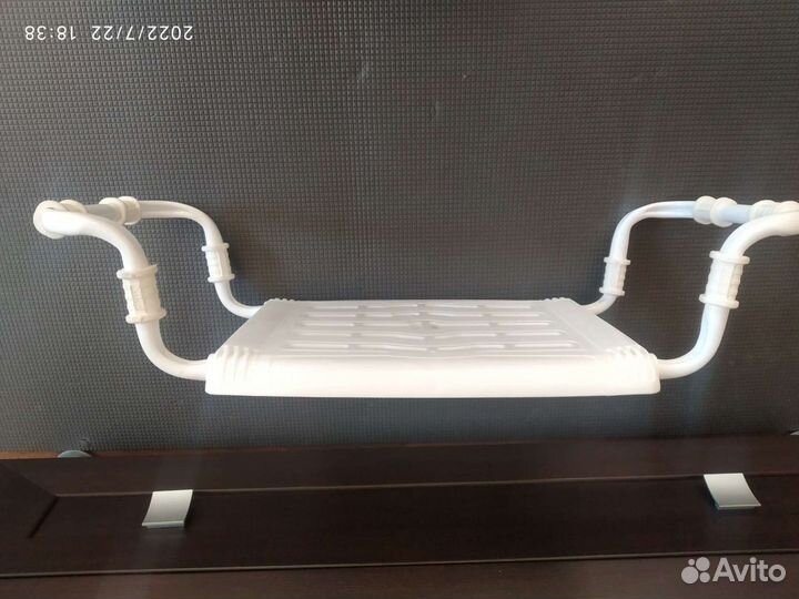 Сидушка новая для ванны фирмы Nika