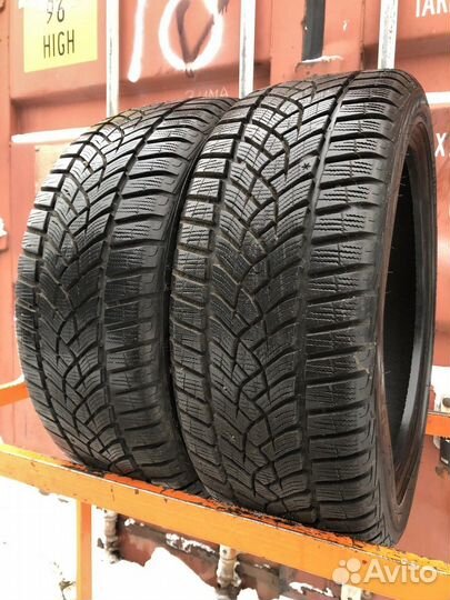 Goodyear UltraGrip Performance Gen-1 215/45 R17