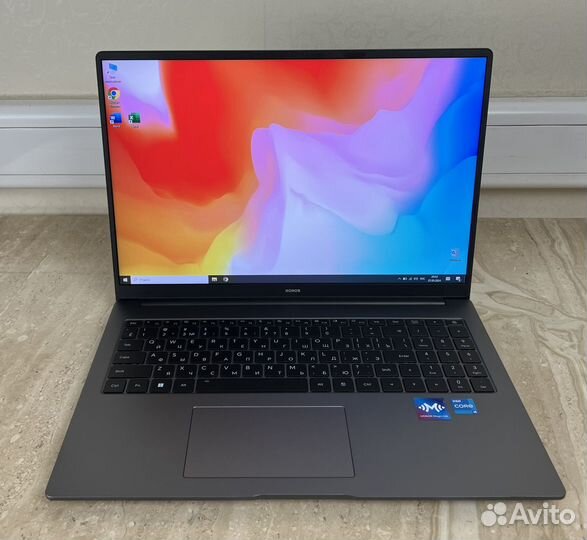 Ультрабук honor MagicBook X 16 (i5-12450H/ 16 гб)