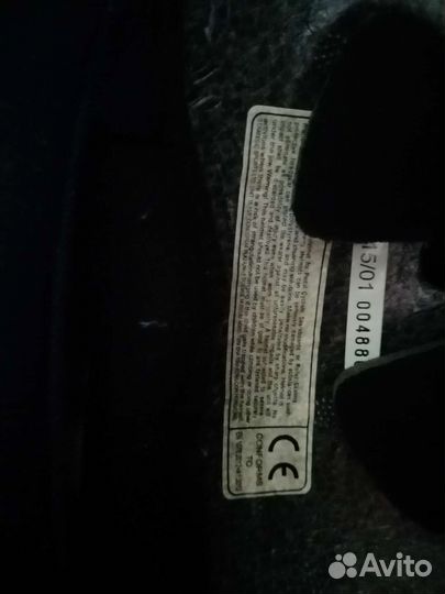 Шлем защитный для роликов или велосипеда