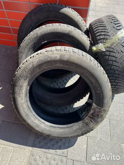 Michelin X-Ice North 4 SUV 225/60 R18 30M