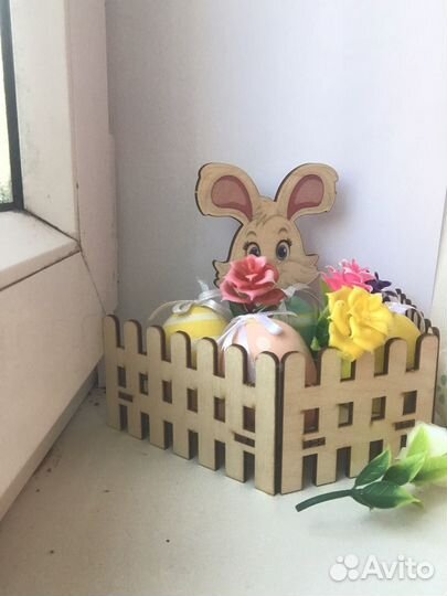 Декоративная подставка для яиц