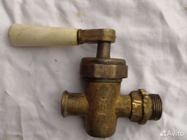 Кран шаровый,старинный