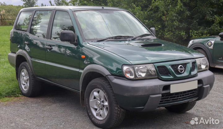 Порог правый Nissan Terrano II R20, Ford Maveric 1